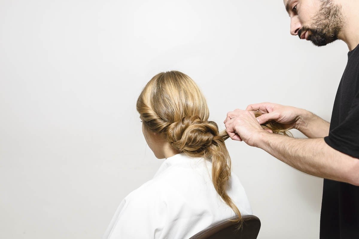 Passo 6 do Tutorial Braided Chignon Kérastase
